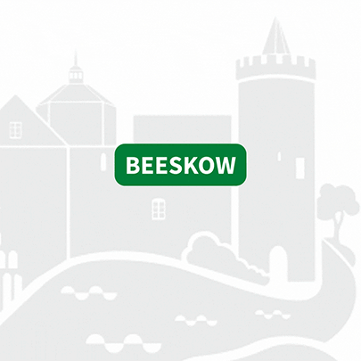 Animierte gezeichnete Grafiken von Beeskow und einer Landkarte