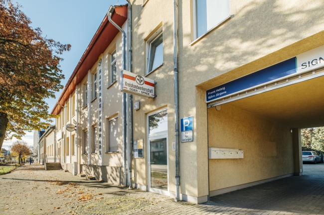 Wohn- und Geschäftshaus