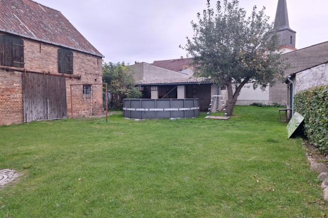 Hof mit gemeinschafts Pool