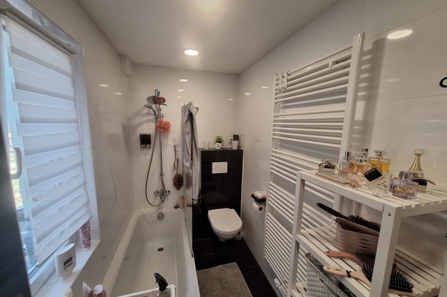 Badezimmer im Erdgeschoss